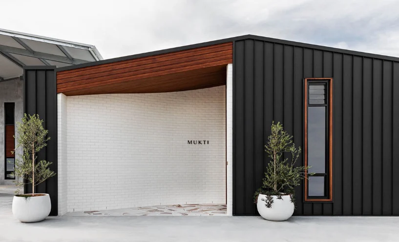 Mukti Organics — front of house and entry